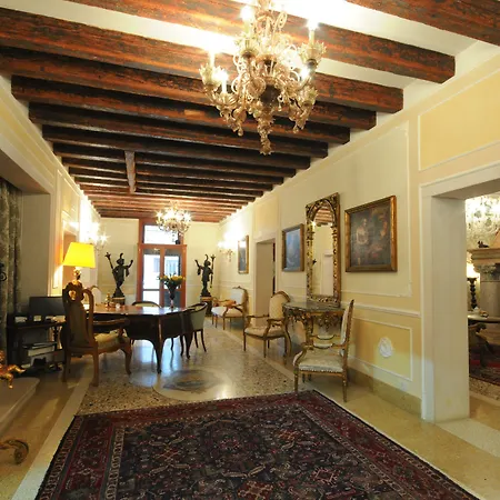 Ξενοδοχείο Relais Alberti