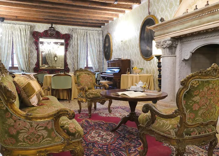 Relais Alberti מלון 4*